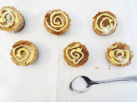 Mini BochaSweet Cinnamon Roll Cheesecakes