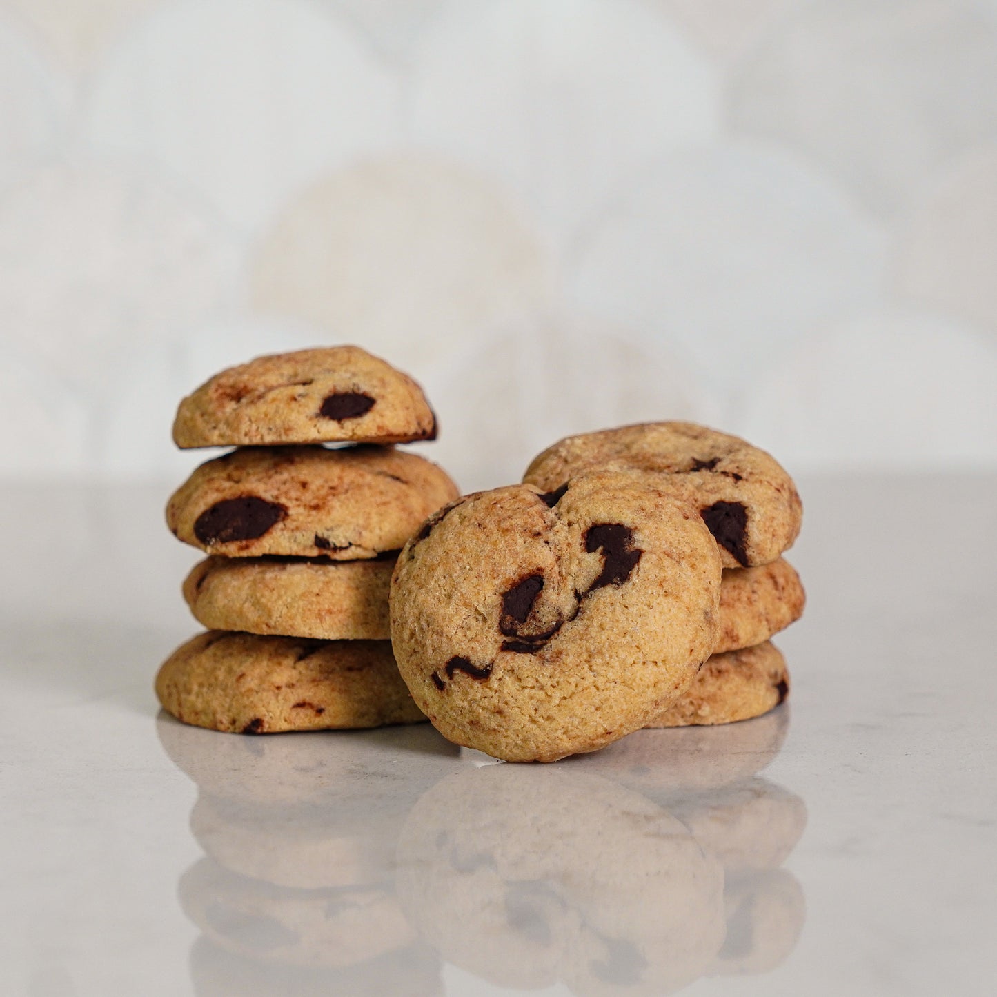 Discover the cookie that checks all the boxes. Our Sugar-Free Chocolate Chip Cookies are crafted with clean, wholesome ingredients you can trust—no additives, no preservatives, and definitely no junk. Just the rich, melt-in-your-mouth flavor of premium BochaSweet™ chocolate chips baked into a cookie that’s utterly satisfying.